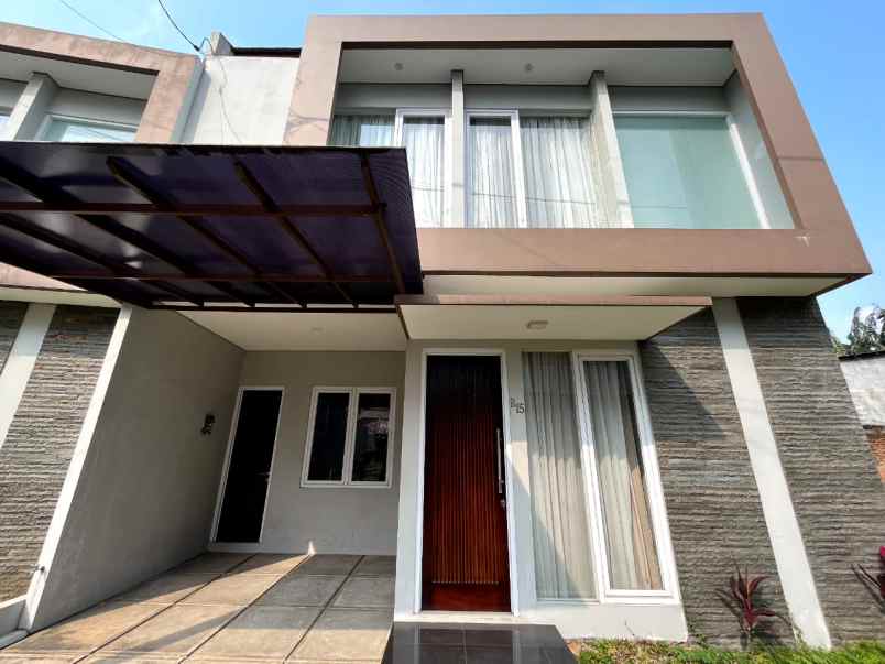 dijual rumah kampung dukuh