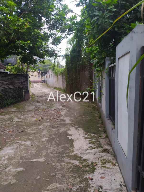 dijual rumah kebagusan