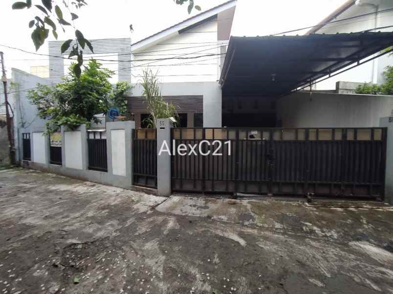 dijual rumah kebagusan