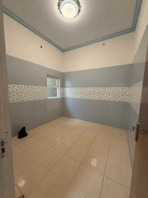 dijual rumah kedinding tengah kenjeran
