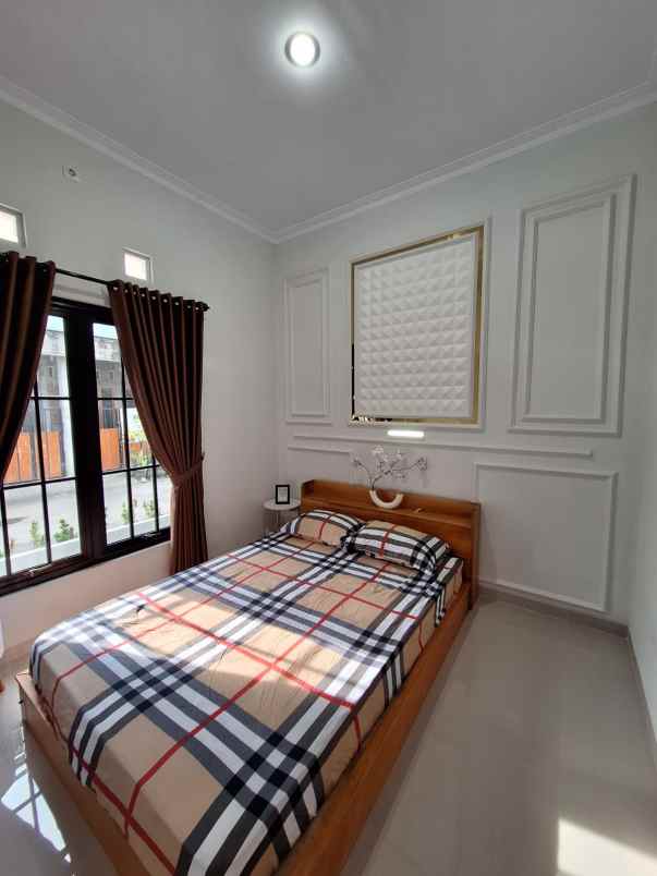 dijual rumah kepuh kulon kabupaten