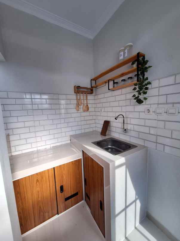 dijual rumah kepuh kulon kabupaten