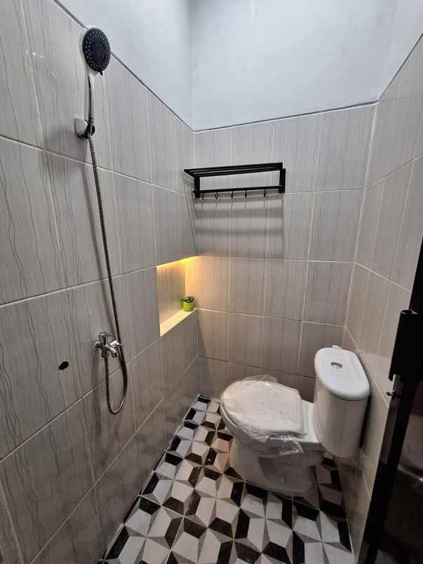 dijual rumah kepuh kulon kabupaten