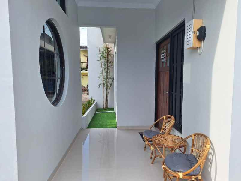 dijual rumah kepuh kulon kabupaten