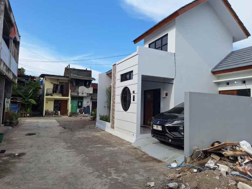 dijual rumah kepuh kulon kabupaten