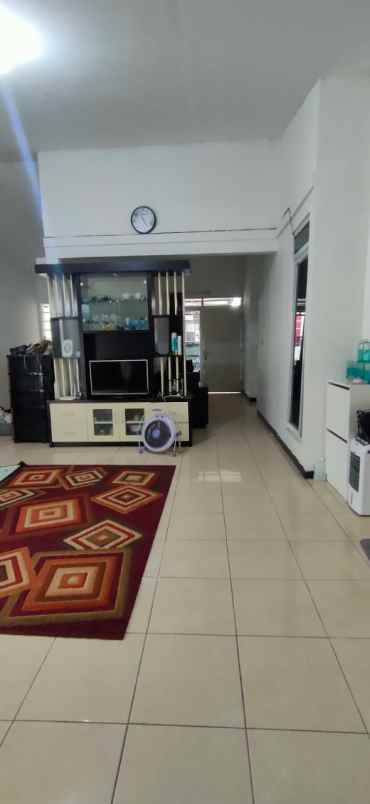 dijual rumah kiara green cibabat