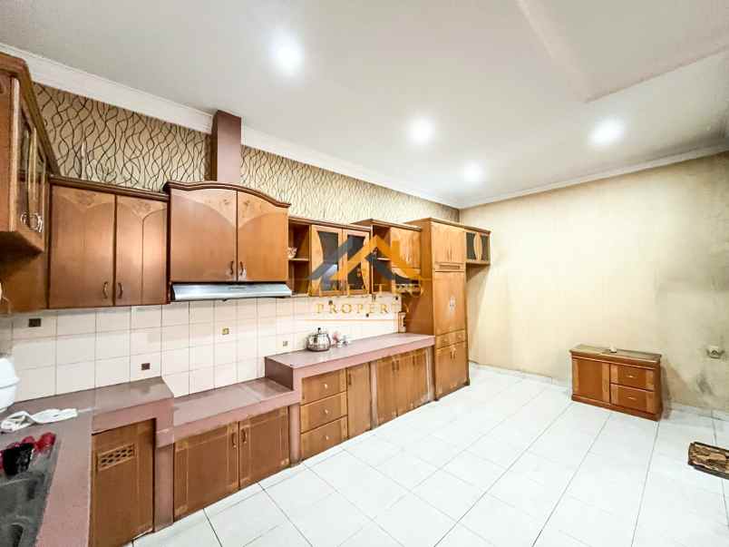 dijual rumah komplek jemadi mas jalan