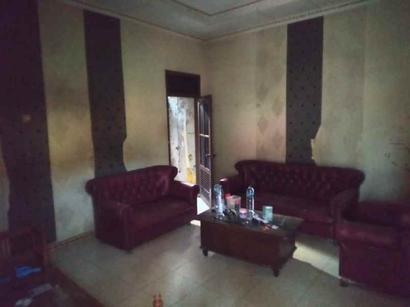dijual rumah komplek kunciran mas permai