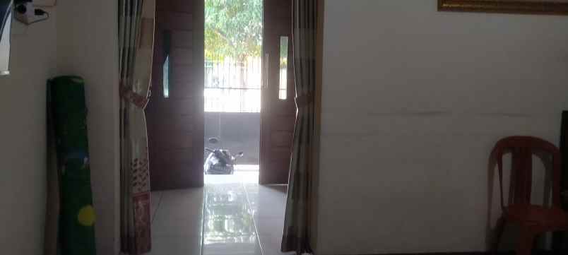 dijual rumah komplek padasuka indah