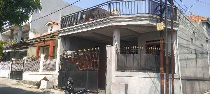 dijual rumah komplek padasuka indah