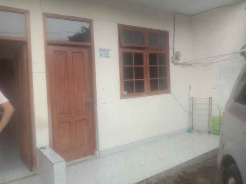 dijual rumah kost atau kontrakan di cibubur ciracas