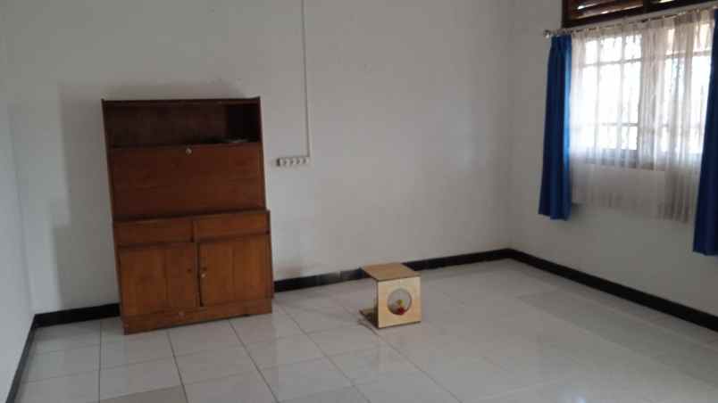 dijual rumah kota batu