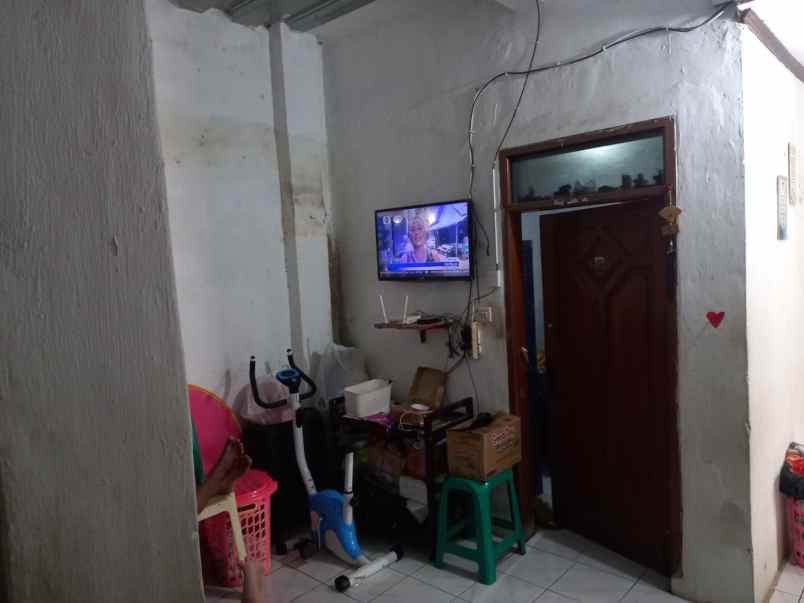 dijual rumah kp saparako gang jajaway ii