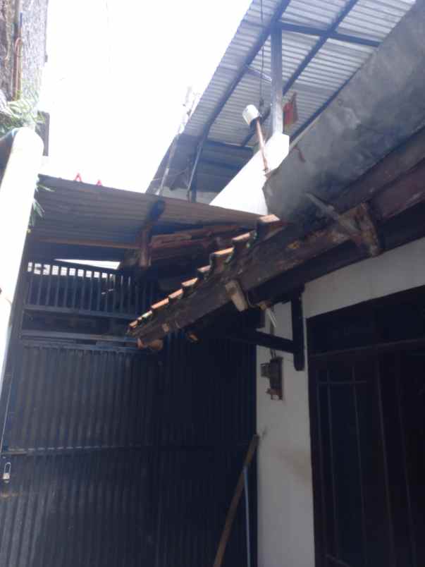 dijual rumah kp saparako gang jajaway ii