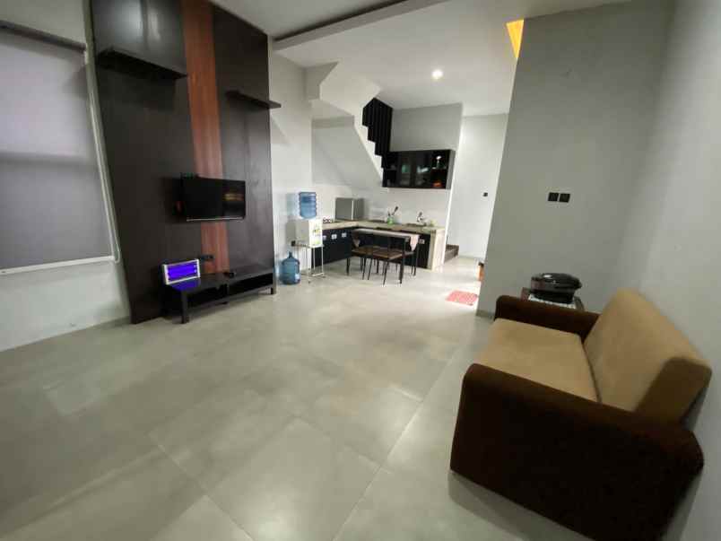 dijual rumah lembang