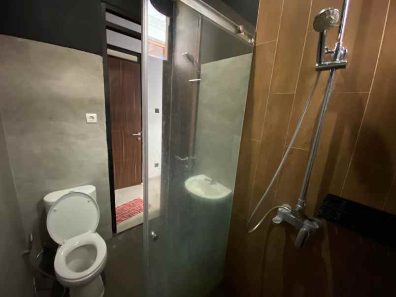 dijual rumah lembang