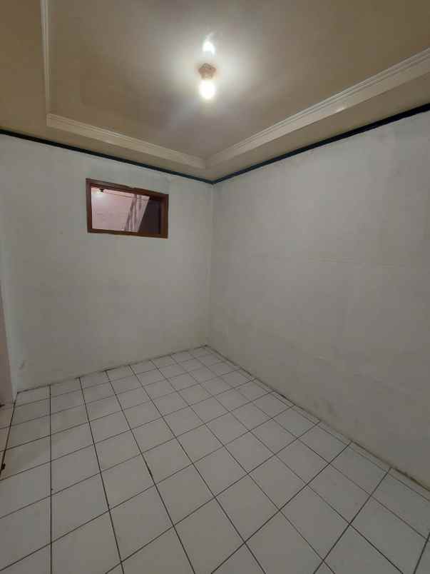 dijual rumah lengkong bandung kora