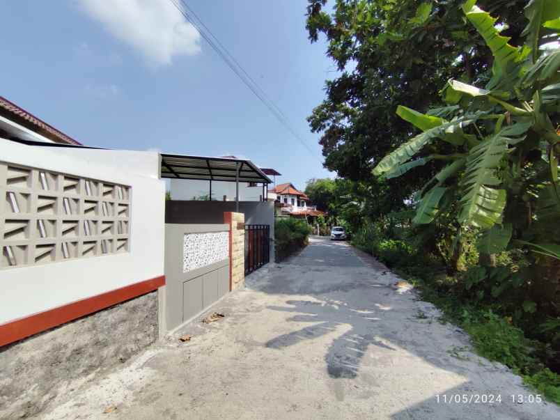 dijual rumah maguwoharjo