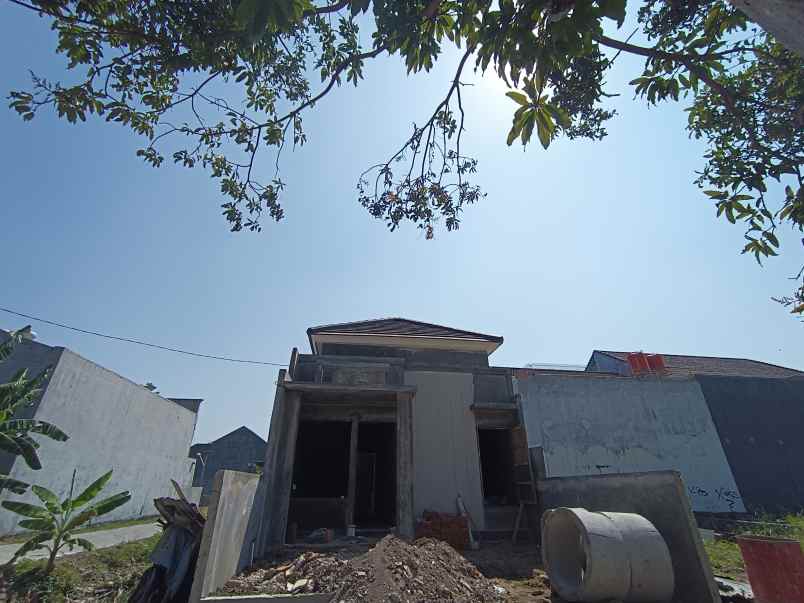 dijual rumah majapahit