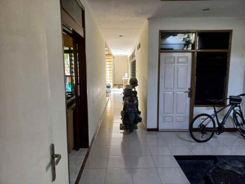 dijual rumah manunggal kebonsari surabaya