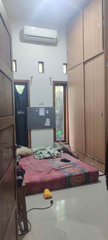 dijual rumah margorejo tangsi