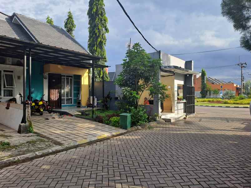 dijual rumah matland cileungsi bogor