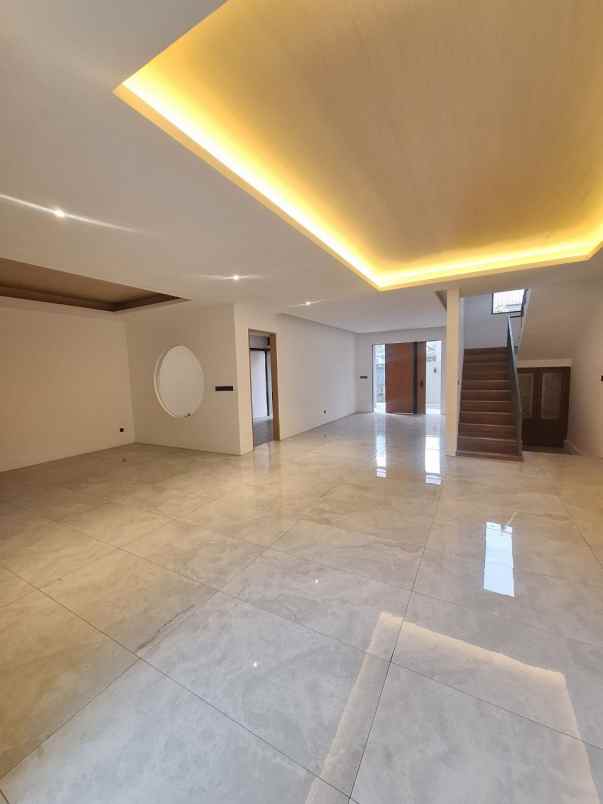 dijual rumah mekarwangi