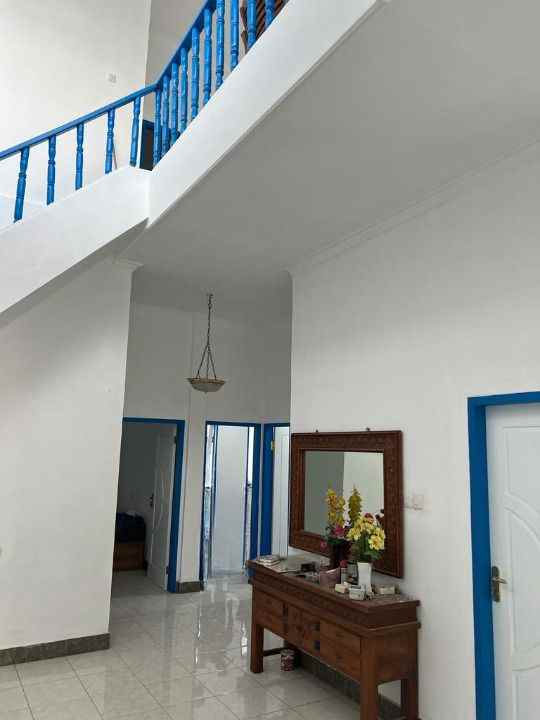 dijual rumah meninting