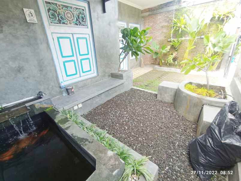 dijual rumah minomartani condong catur