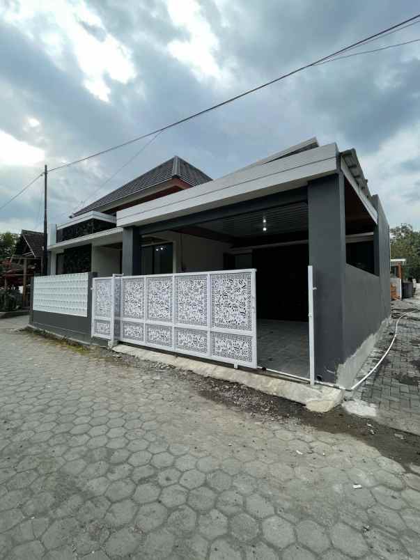 dijual rumah ngemplak widodomartani