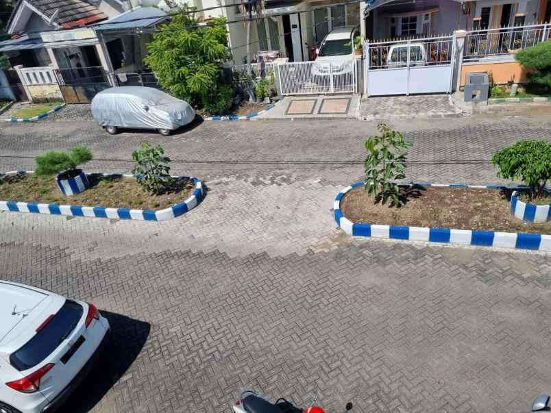 dijual rumah pantai mentari