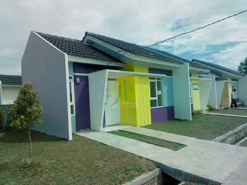 dijual rumah parung panjang bogor