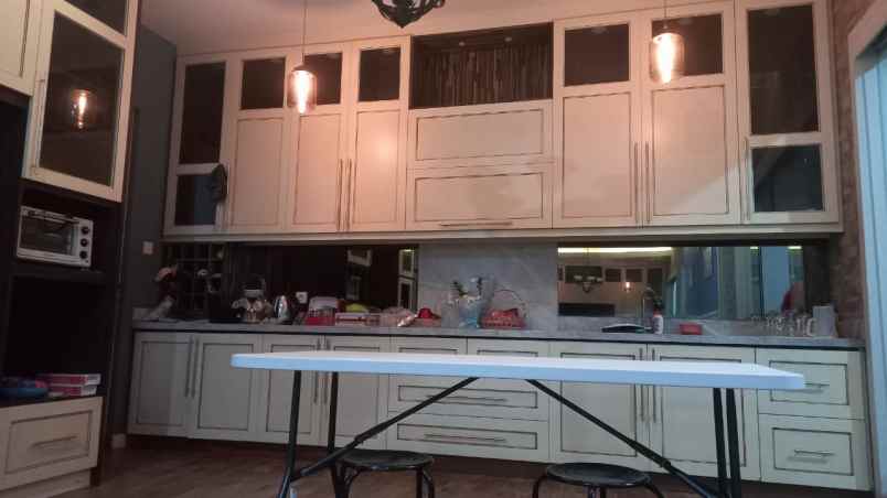 dijual rumah pasar modern citraland