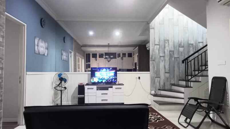 dijual rumah pasar modern citraland