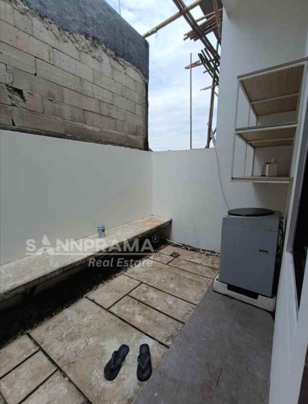 dijual rumah pasir putih sawangan depok