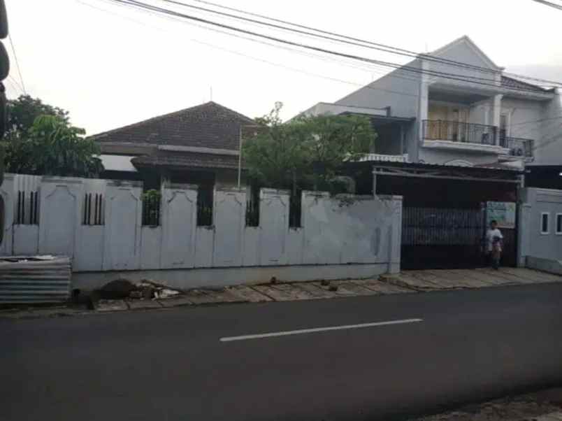 dijual rumah pejaten barat kec pasar