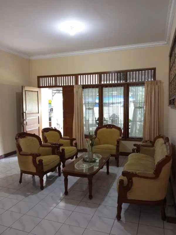 dijual rumah pejaten barat kec pasar