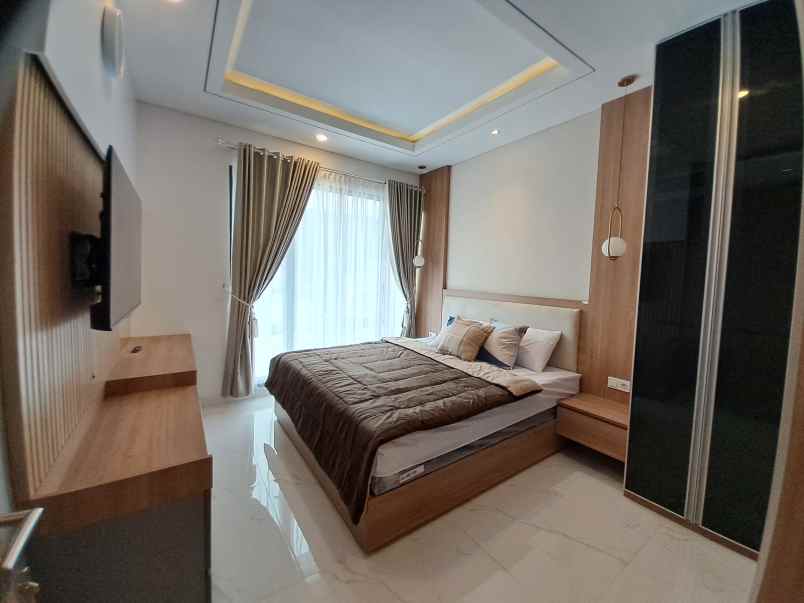 dijual rumah pejaten raya jakarta selatan