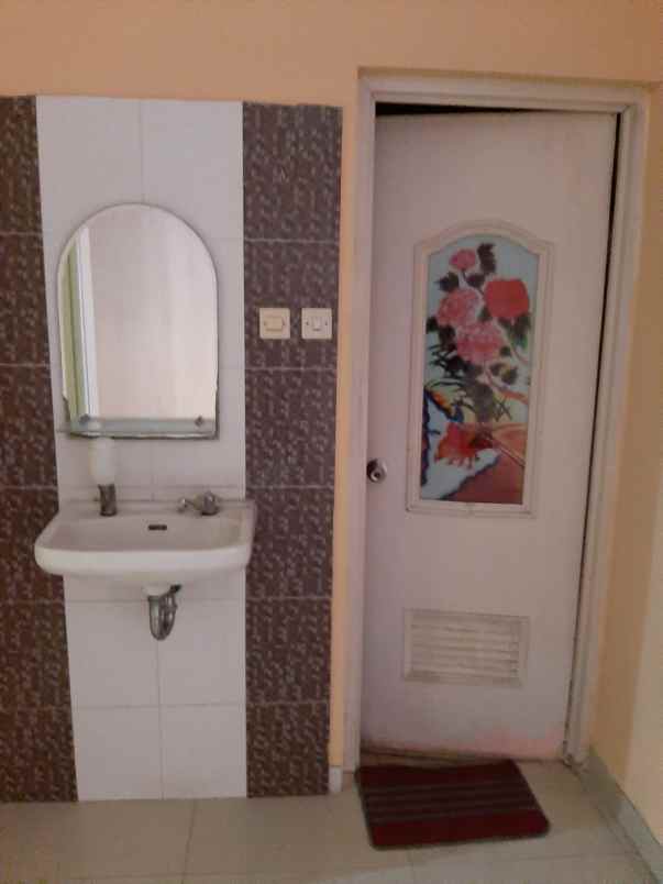 dijual rumah perumahan griya bintara