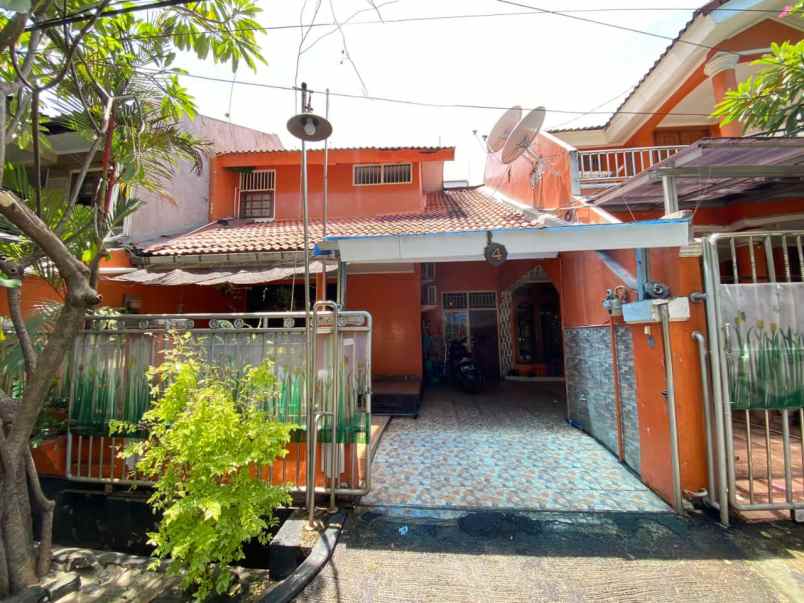 dijual rumah perumnas klender malaka