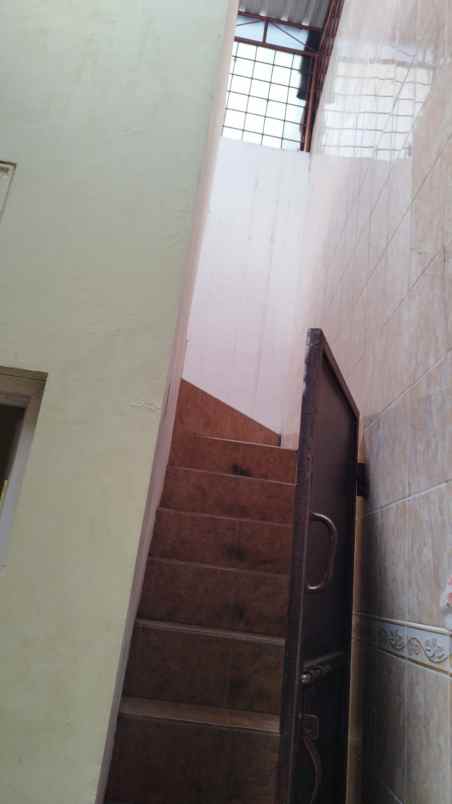 dijual rumah ploso timur