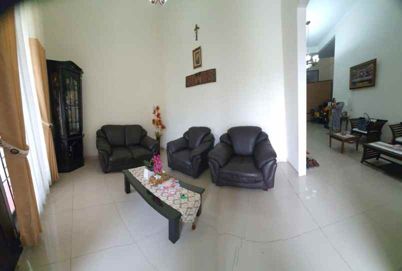 dijual rumah pondok blimbing indah