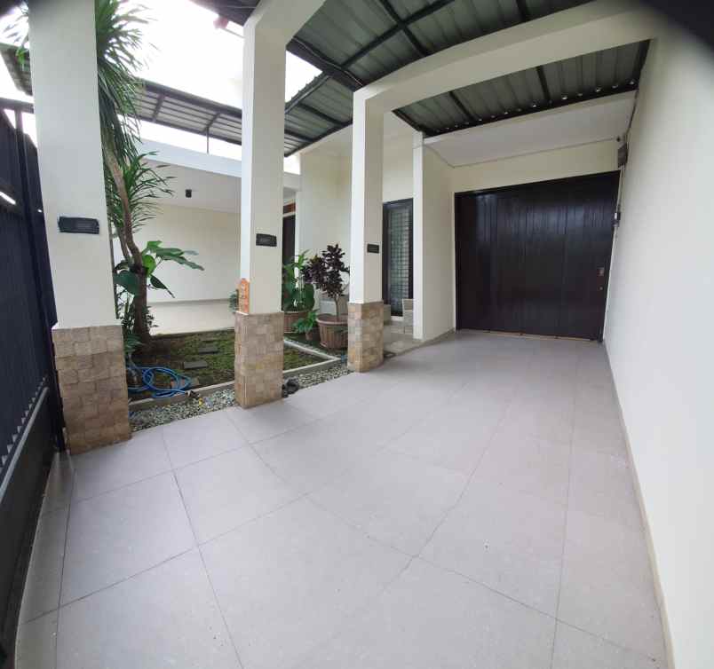 dijual rumah pondok blimbing indah