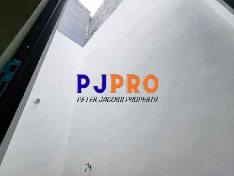 dijual rumah pondok ungu permai