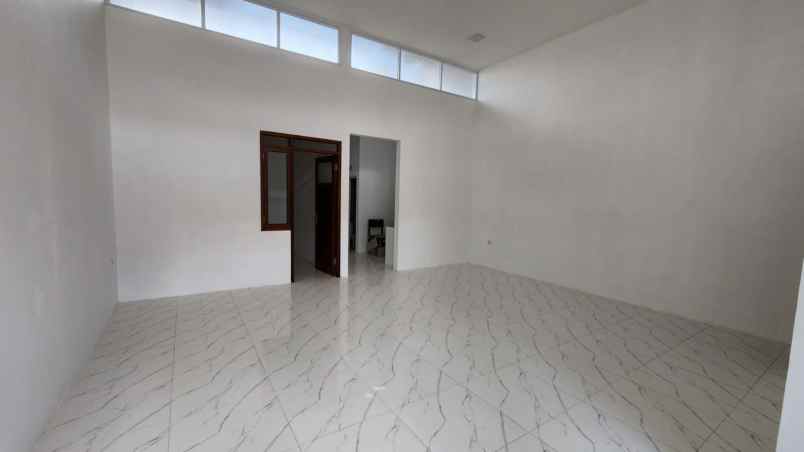 dijual rumah puri anjasmoro