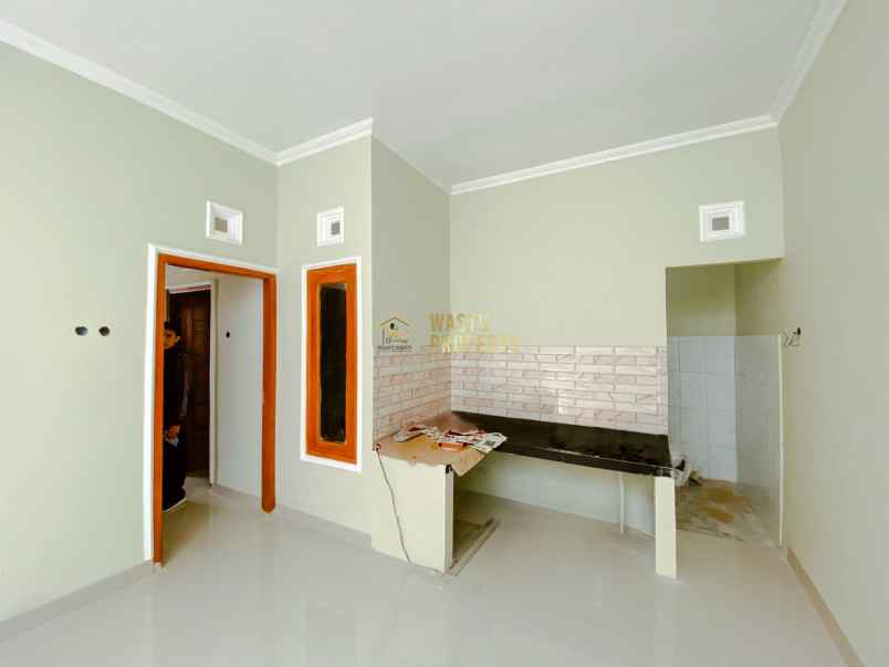 dijual rumah purwomartani kalasan