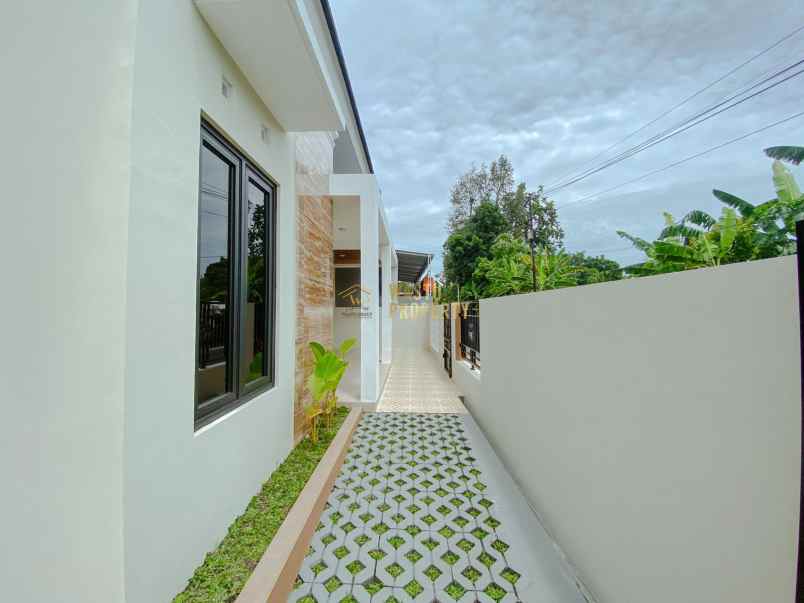 dijual rumah purwomartani kec kalasan