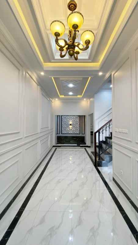 dijual rumah raden saleh