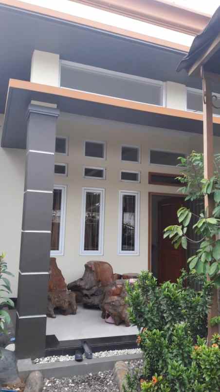 dijual rumah rawa mekar