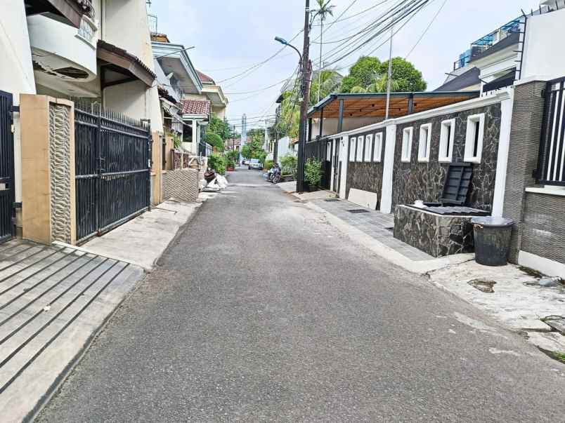 dijual rumah rawamangun jakarta timur
